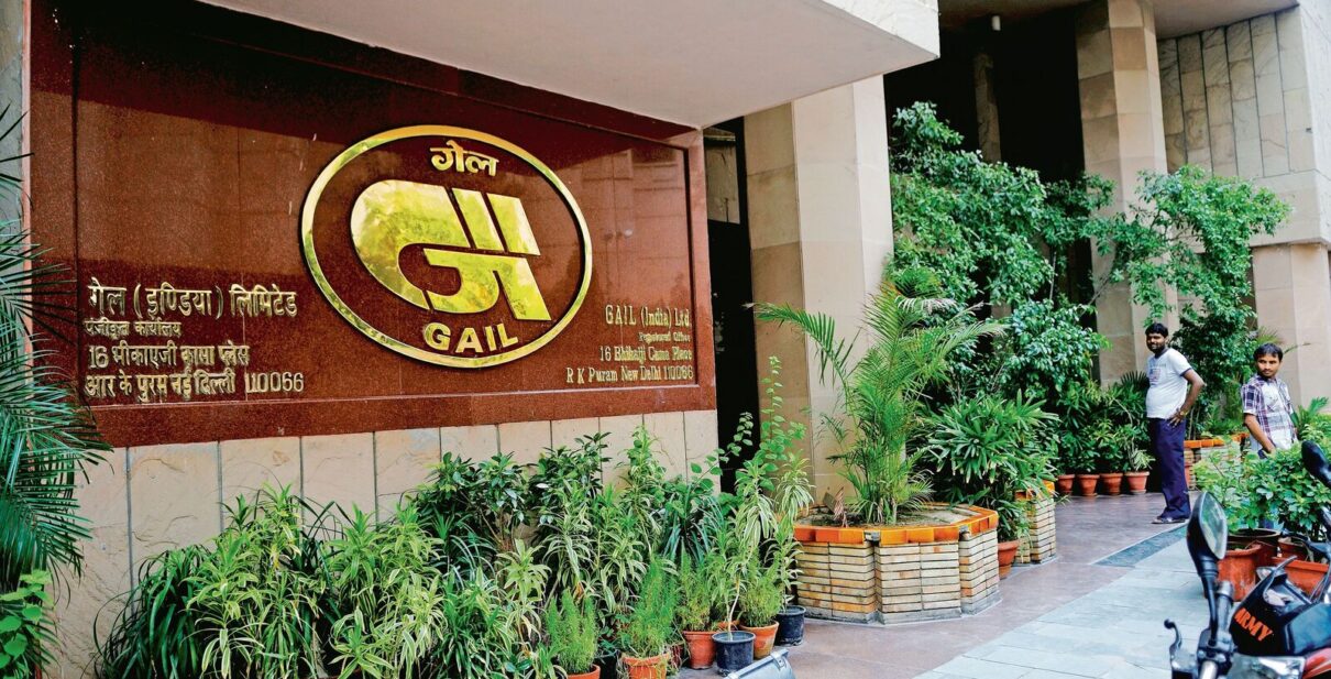 GAIL, CONCOR ink MoU to explore adoption of LNG as alternative fuel