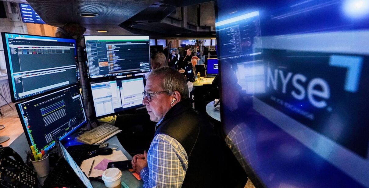 Wall Street Live: Stocks muted as investors await outcome of US-China trade talks