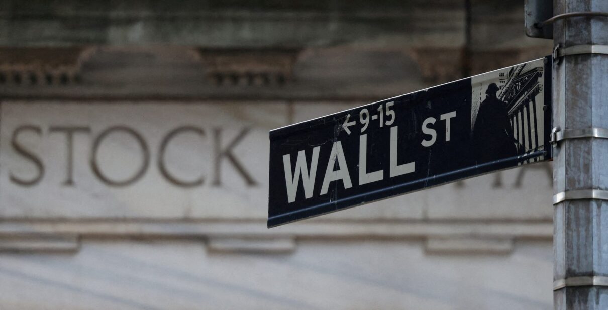 US Stock Market LIVE Updates: Dow Jones loses 260 points as investors wait on trade deals; Tesla tumbles US Stock Market LIVE Updates: Dow Jones loses 260 points as investors wait on trade deals; Tesla tumbles