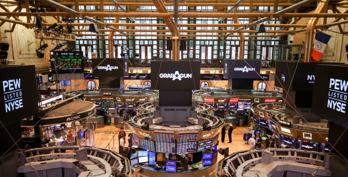 Wall Street Live: S&P 500, Dow Jones, Nasdaq gain after retail sales data, solid earnings