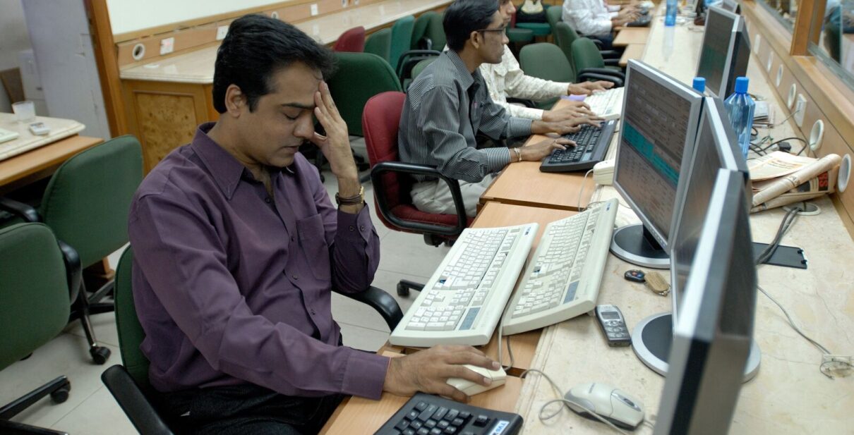 Top Gainers & Losers on August 26: Vodafone Idea, Swan Energy, Ceat, Atul, Vedanta among top losers today