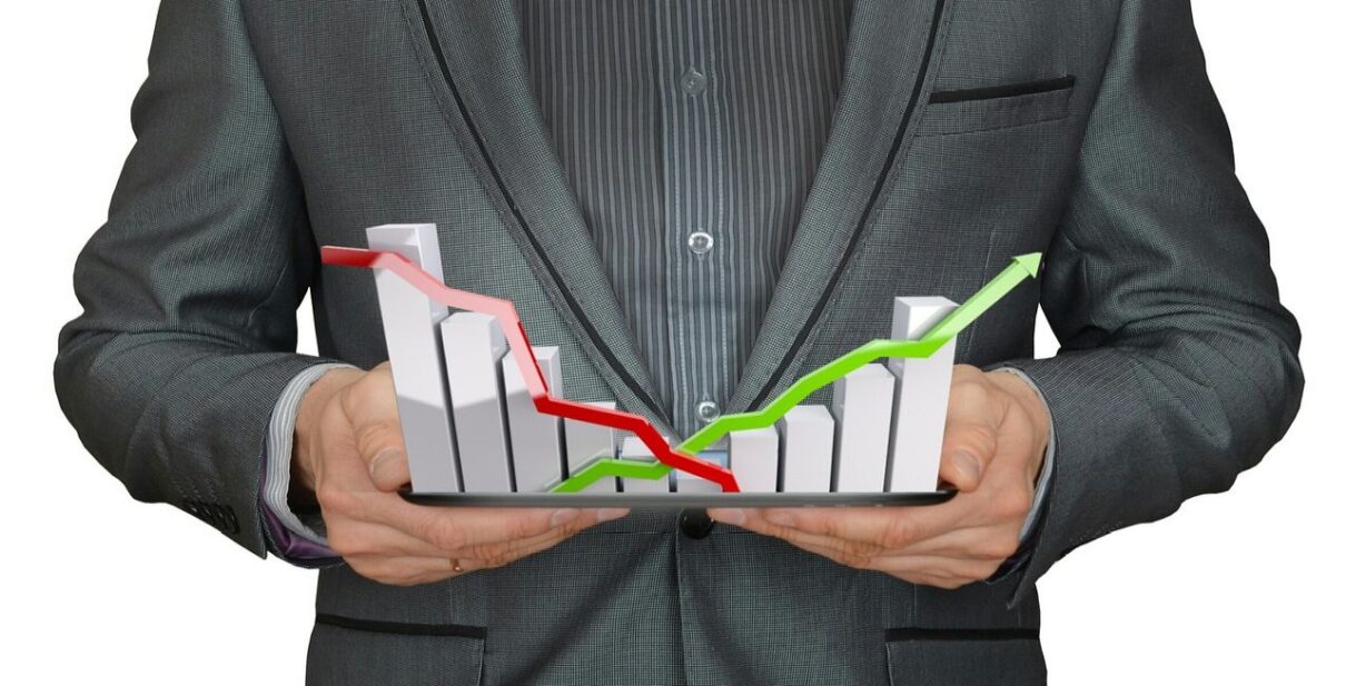 Cummins India, LIC beat estimates; Biocon profit slumps