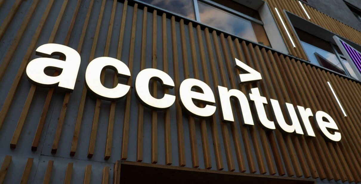 Accenture Q4 revenue rises 7%, tops estimates on AI-led demand surge