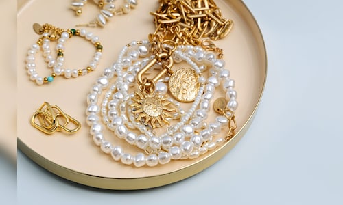 Gem and jewellery exports steady, clarity on US trade talks expected in Jan: GJEPC