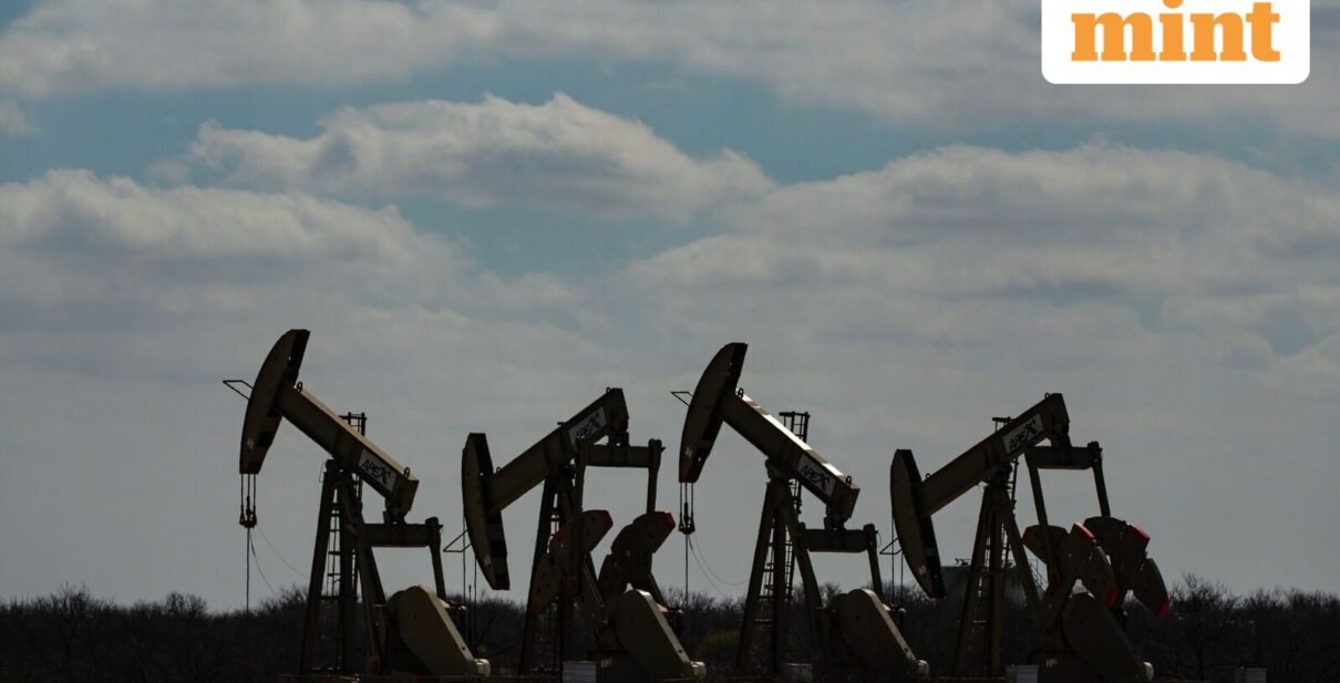 Crude oil prices retreat on hopes of renewed US-Iran talks; Brent slips to .5/bbl